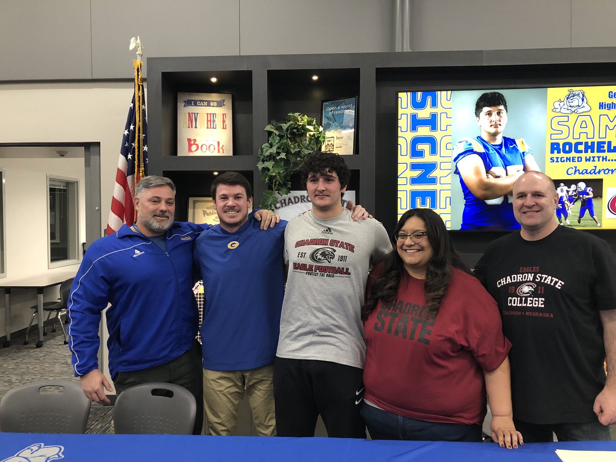 KNEBSports's tweet photo. Gering senior Sam Rocheleau signed his LOI tonight to attend and play football at Chadron State. @GeringFootball #nebpreps https://t.co/zZfx8EvtpQ