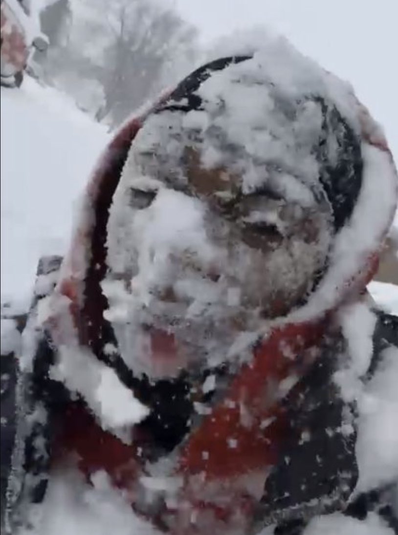 Couldn’t practice today but the team got together for a snowball fight 😂😂😂@AmarrioM @nashonjohnson5 @alonzo_powe @temajtaylor365 @IKECardinals @DDEcardinals