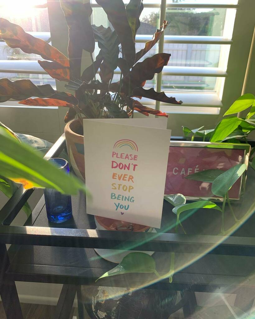 LovethyStore's tweet image. Send a little Valentine’s Day love with these @nicolemariepaperie cards 💕 instagr.am/p/CZftI0EJm61/