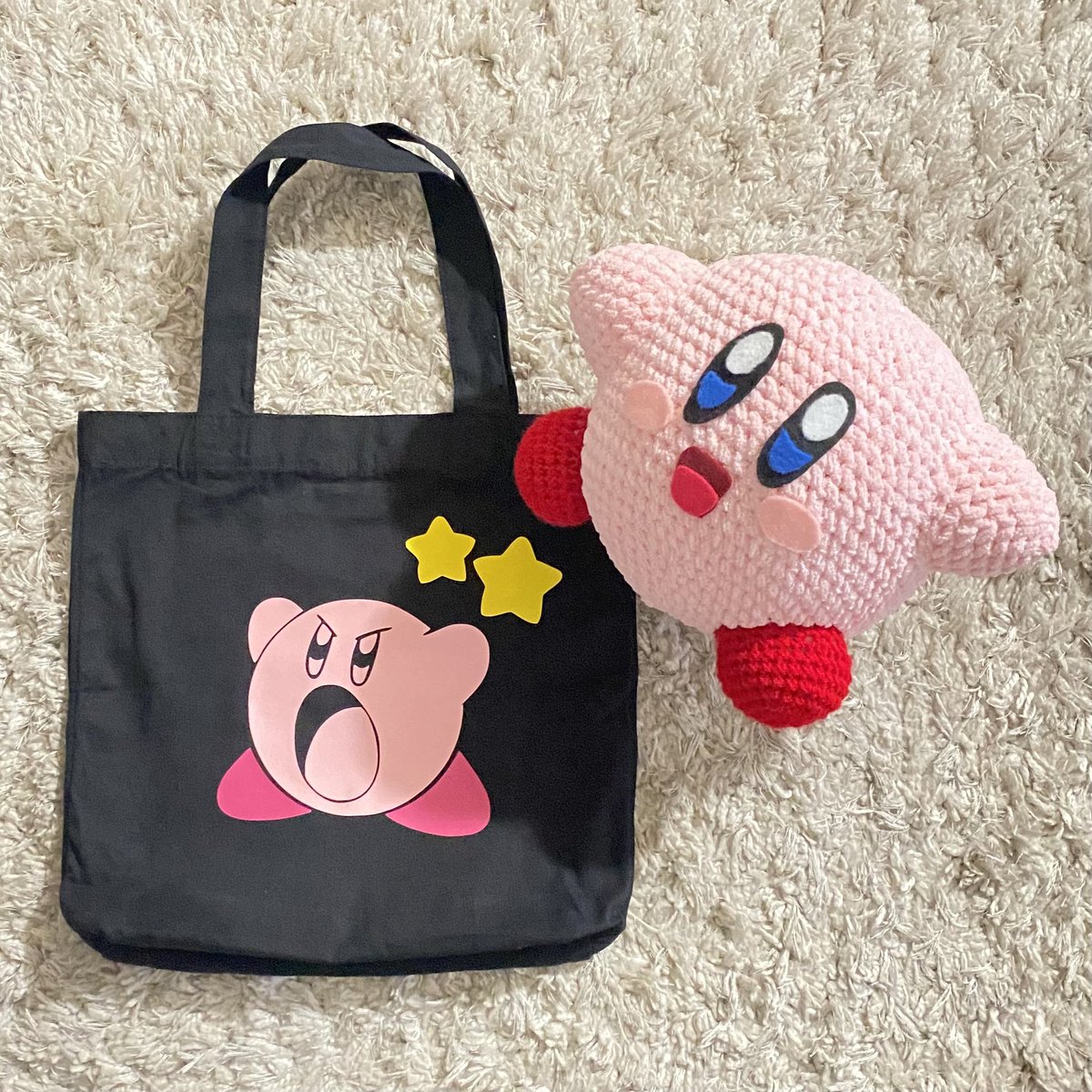 seoksuki's tweet photo. It’s my friend’s birthday at work tomorrow so I hustled and crocheted them a kirby and custom made a tote bag to put him in ☺️💕 https://t.co/Hq1AmSDuru