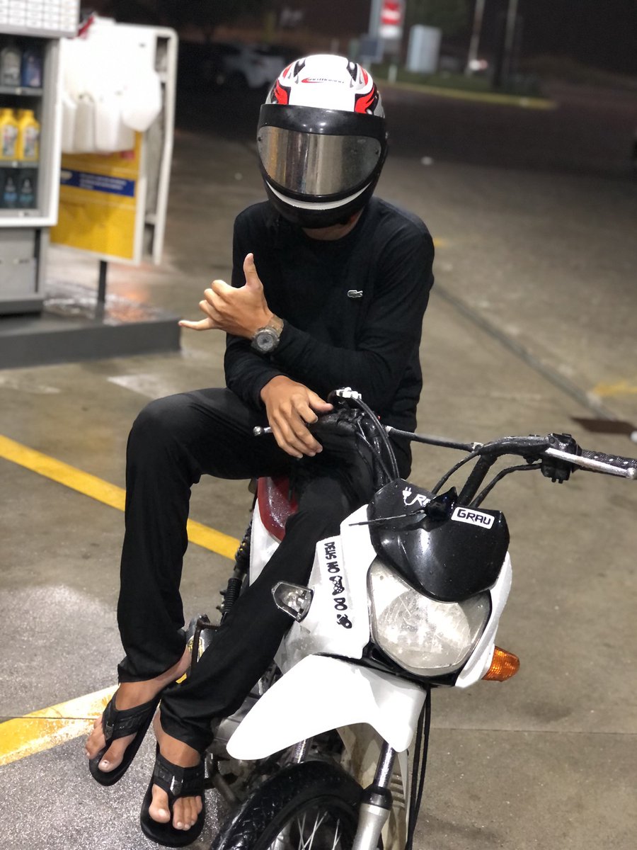 Jorge_Frllipe's tweet photo. Essa vida é louca é nós é mais ainda..😘🙇🏽‍♂️🙏🏼 https://t.co/x1cy2tRb6B