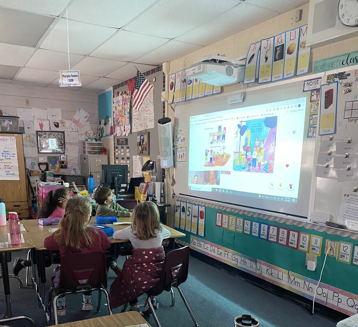 mscarey02's tweet photo. Today was a very busy day in first grade!!! #GlobalPlayDay ✅ #GroundhogDay ✅  #WorldReadAloud ✅ Thank you for reading to us #lucillecolandro #sofiasanchez 📚 https://t.co/QUXmkVI6oo
