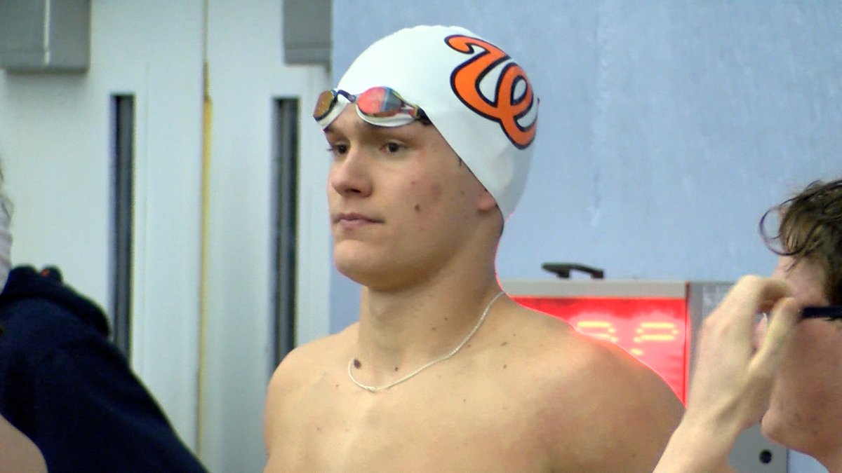 Washington's Payne Smith could lead swim team to historic firsts this month

Story: centralillinoisproud.com/sports/local-s…