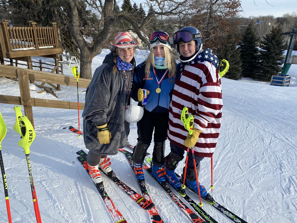 More <a href="/LifeatBlake/">The Blake School</a> fun! Coach <a href="/robbiemassie/">Robbie Massie</a> brings a future Bear.