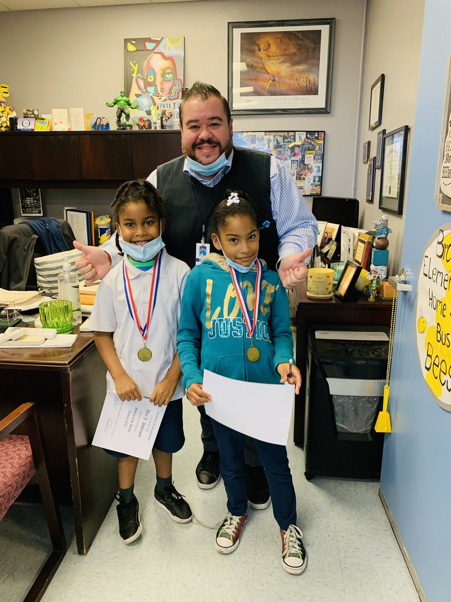 BroadmoorSchool's tweet photo. Congratulations to our Student of the Month winners for January 2022! Keep up the great work!#PursuitofExcellence #RecapturingTheVision @MDCPSCentral @StdtSvcsMDCPS @MDCPS_Values https://t.co/q0xyOgpxMP