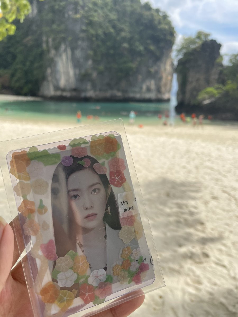 xkowlm's tweet photo. ไม่รู้จะมีใครมาเห็นรึเปล่า 🥲ตั้งแต่โควิดขาดรายได้ไปเยอะมาก ที่บ้านเราทำธุรกิจเล็กๆ ใครสนใจทัวร์เกาะที่กระบี่ยังไง ติดต่อเราได้นะคะ คุณพ่อมีเรือหางยาวนำเที่ยวค่ะ  สามารถดูแลตลอดการท่องเที่ยวได้  ( ถ้ามีข้อมูลอยากสอบถามก็ติดต่อมาได้เลยค่ะ ยินดีให้คำแนะนำค่ะ ⛳️🙏🏻) https://t.co/krUaXGTCH3