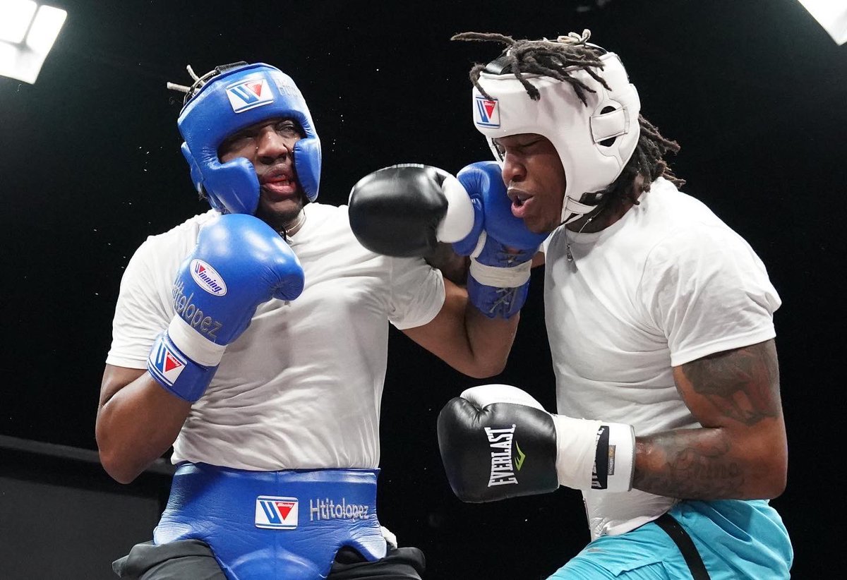 DamonGonzalez_'s tweet photo. Najee Lopez @najeelopez and Tito Lopez left it all in the ring tonight during there explosive sparring session.
“SPAR WARS” Presented by ProBox Promotions live on @proboxtvstreaming 
Plant City, Florida. 
Photo credits: @damongonzalez_  
#Boxing #Boxeo  #ProBoxPromotions https://t.co/kbLG0L7PGJ
