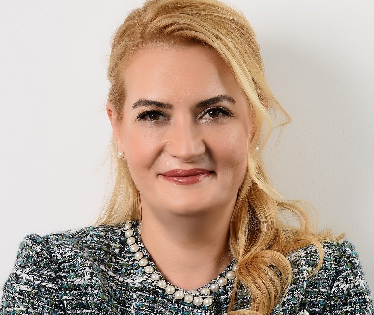 Akinon’un CMO’su Serra Yılmaz oldu

bthaber.com/akinonun-cmosu…

<a href="/serrayilmaz81/">Serra YILMAZ</a> #Akinon <a href="/bthaber/">BThaber</a>