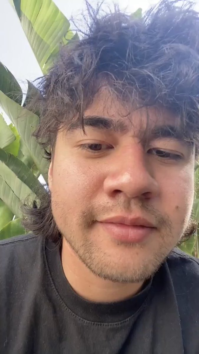 cthscupid's tweet photo. RIP CALUM HOOD’S MULLET 2021-2022, i’ll miss u💔 https://t.co/hano25hsNK