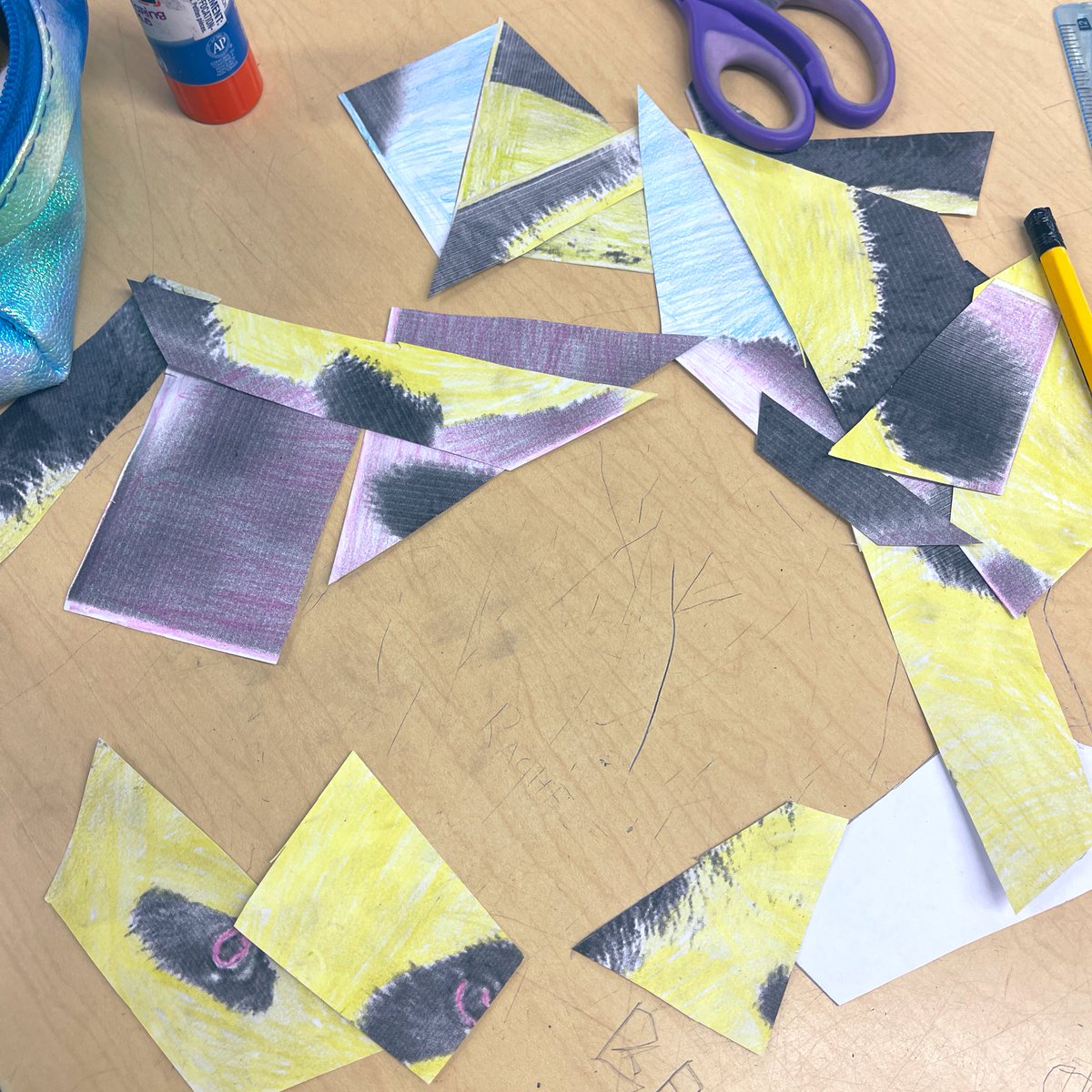 msferrinho's tweet photo. CUBISM + PICASSO 🎨 Continuing our multi-unit and connecting our geometric knowledge with art a la Picasso https://t.co/qc6qDrFq9t