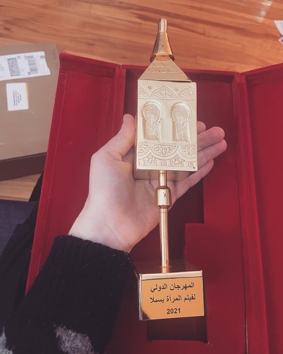 MyVerreault's tweet photo. #unboxing Joli colis du Maroc. 🇲🇦 
Merci Festival International du Film de Femmes de Salé.
#Kuessipan https://t.co/7eaG2N9kSC
