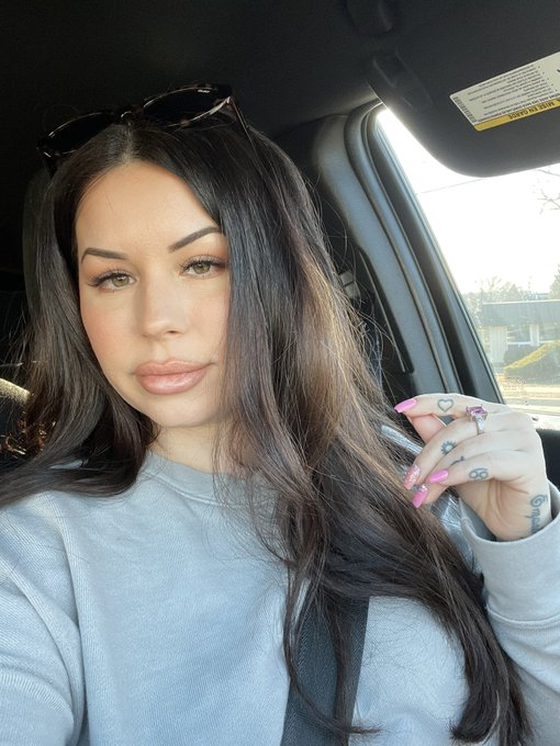 💋 https://t.co/TlnWtwY3tP<a href="/tag/lightglare"class="tags"><span>#lightglare</span></a>