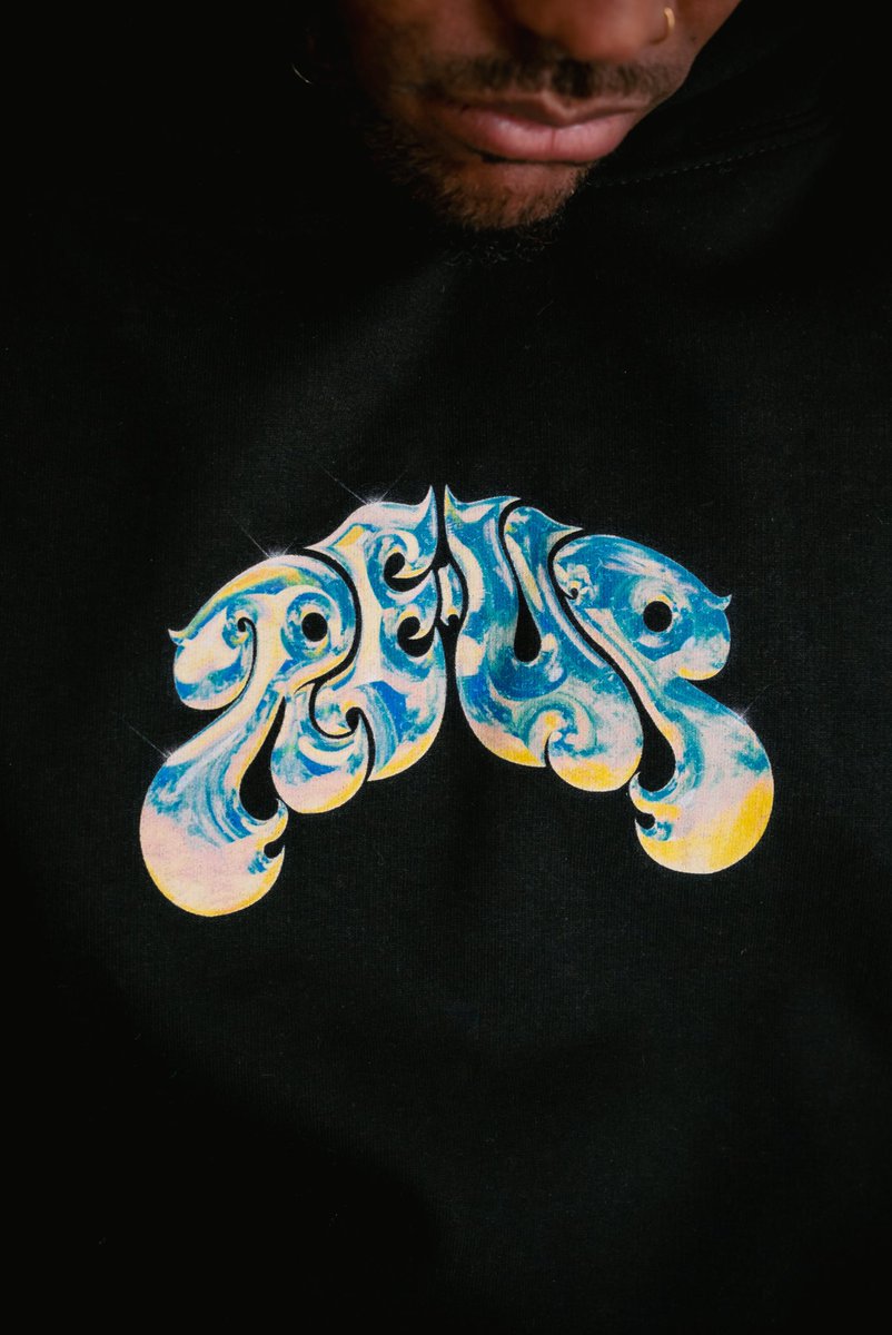 illZeeWill's tweet photo. MIND OF LIGHT “RE-UP” merch capsule is now available! https://t.co/SpT7TvXjg6 @Spiribolt #MindOfLight https://t.co/jGbhMacU0K