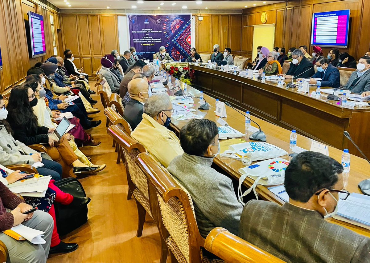 SanyuktaSam1's tweet image. #SDGTeam of @NITIAayog conducted the #SDGIndiaIndex and National #MultidimensionalPovertyIndex workshop with all Senior secretaries of #Punjab, chaired by Chief Sectetary.

The #PunjabSDGDashboard developed by @SdgccPunjab and Planning Dept will foster data-driven governance.