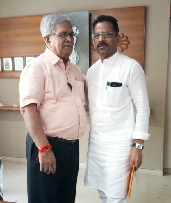 jitubhaiMLA's tweet photo. "जिवेत शरदः शतम्"

ગુજરાત સરકારના નાણાં, ઊર્જા અને પેટ્રોકેમિકલ્સ વિભાગના માનનીય કેબિનેટ મંત્રી અને પારડી વિધાનાભાના લોકપ્રિય ધારાસભ્ય શ્રી @KanuDesai180 જી ને જન્મદિવસની હાર્દિક શુભકામનાઓ. 💐

પ્રભુ આપને રાજ્યના વિકાસમાં કાર્યરત રહેવાની શક્તિ અને દીર્ઘાયુષ્ય આપે એવી મનોકમાના. https://t.co/1INmx9ihnn