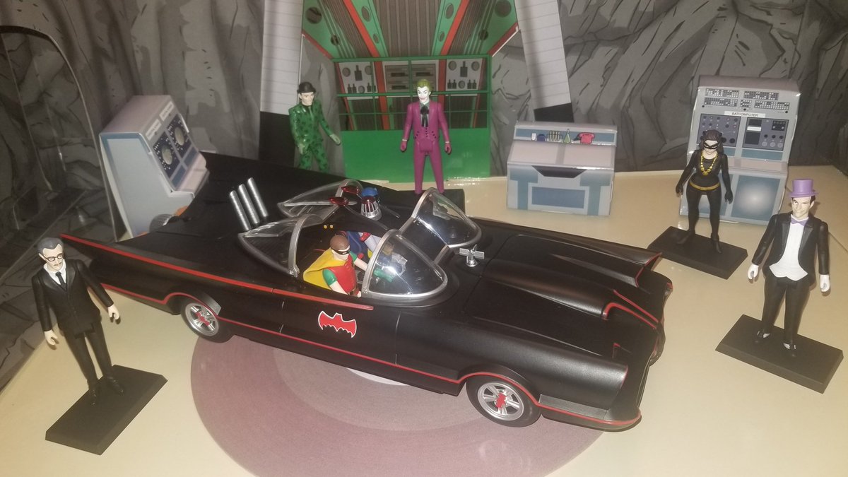 woodysalaskan's tweet photo. #5point @BigBadToyStore #Batman66 https://t.co/2VJ9XweCZg