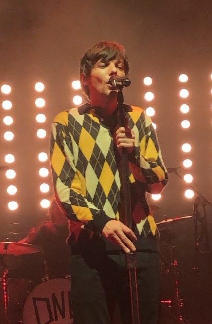 fitflouisst's tweet photo. ABRO HILO DE FOTOS /VIDEOS DE LOUIS TOMLINSON EN SU CONCIERTO EN AUSTIN❤️RT PARA SALVAR VIDAS https://t.co/pZxGSHlj9E