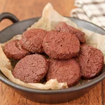 チョコ好きにはたまらない一品に仕上がる？!材料3つで作れる「クッキー」レシピ!