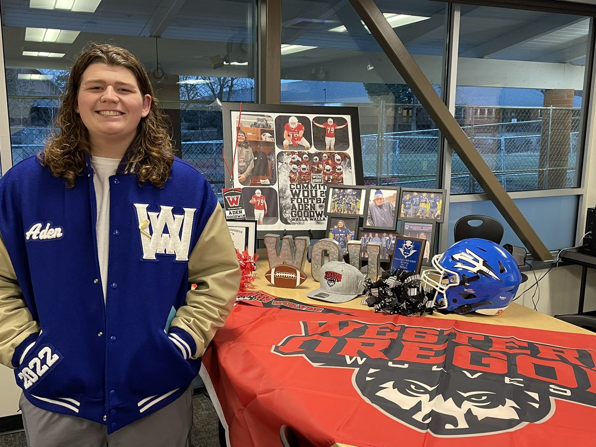 Today I signed my letter of intent with WOU! Blessed to become a @WOUWolves