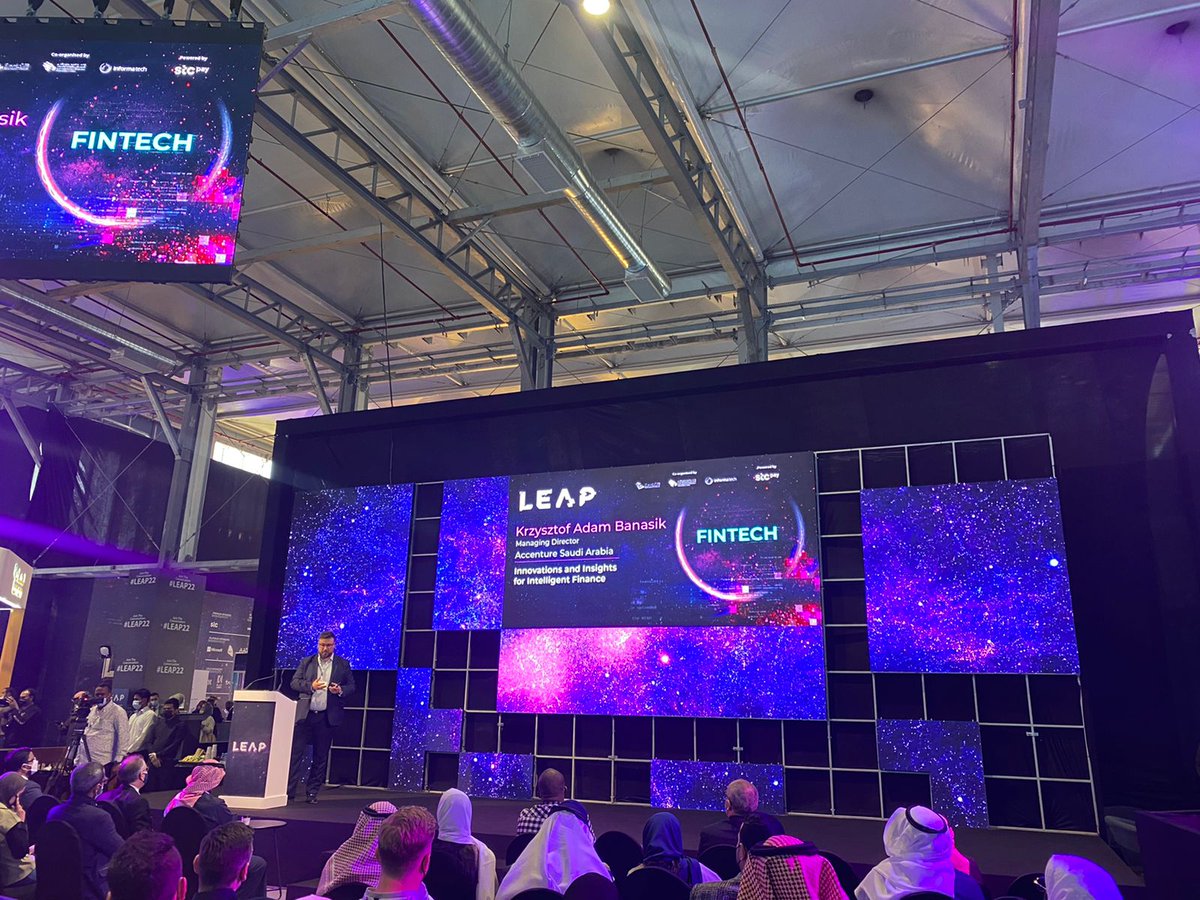 oilfieldsmarket's tweet photo. #LEAP22 
The future of #Digital_Saudi 
Watch the change
#oilfieldsmarket
#DAA_systems https://t.co/s9Uq5KPeHw
