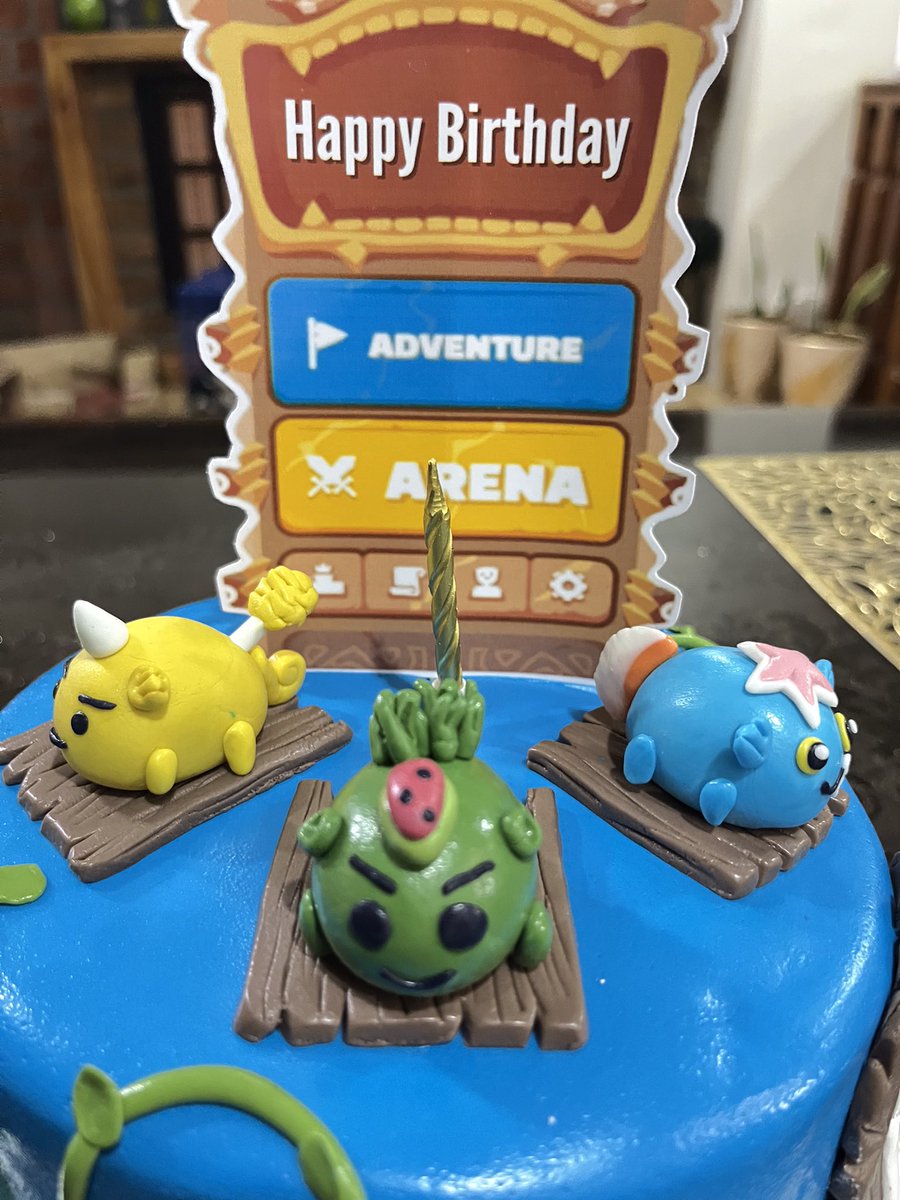 Lianyo21's tweet photo. hAXIE Birthday to me 🥳
Thanks @duuhitspat for the axie Birthday Cake!
You really know that I’m addicted to axie infinity lol 😋
@Jihoz_Axie @mystic_scholars @Stark_axie
#AxieInfinity https://t.co/CinWwMxldT
