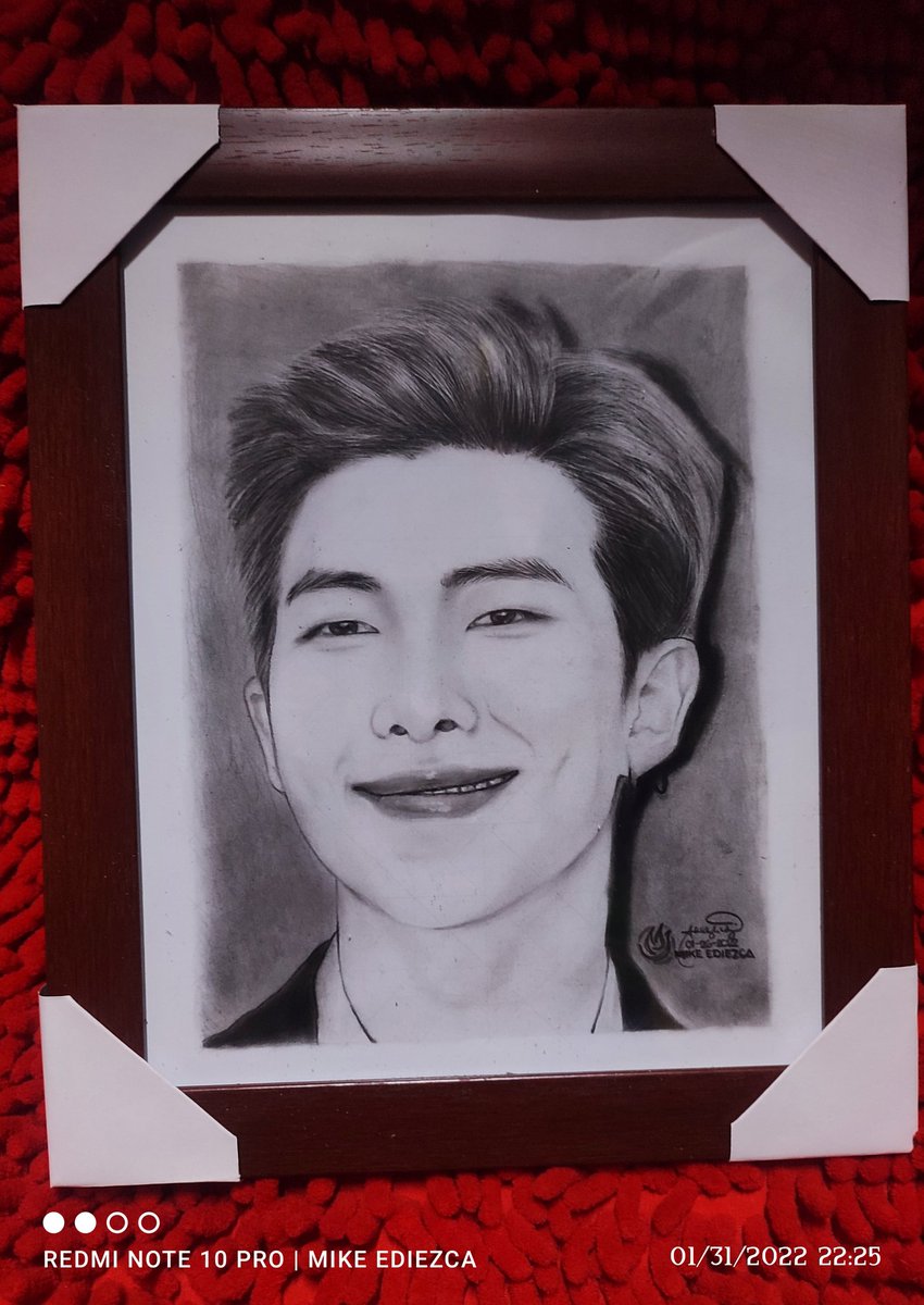 EdiezcaMike's tweet photo. ‼️ B I D D I N G ‼️
#BTS FAN ART SALE‼️
#BTSRM #BTSJIN #BTSSUGA #BTSJHOPE
✅ Graphite x Charcoal Drawing
✅ 8"x10" Vellum Board
✅ FREE FRAME
✅ On Hand | Ready to ship, anytime
📌 || Price Starts @ ₱370
📌 || MOP: GCash
📌 || depends on buyer's choice
📌 || Loc: Pasay City, M.M https://t.co/AryeOPMcMn