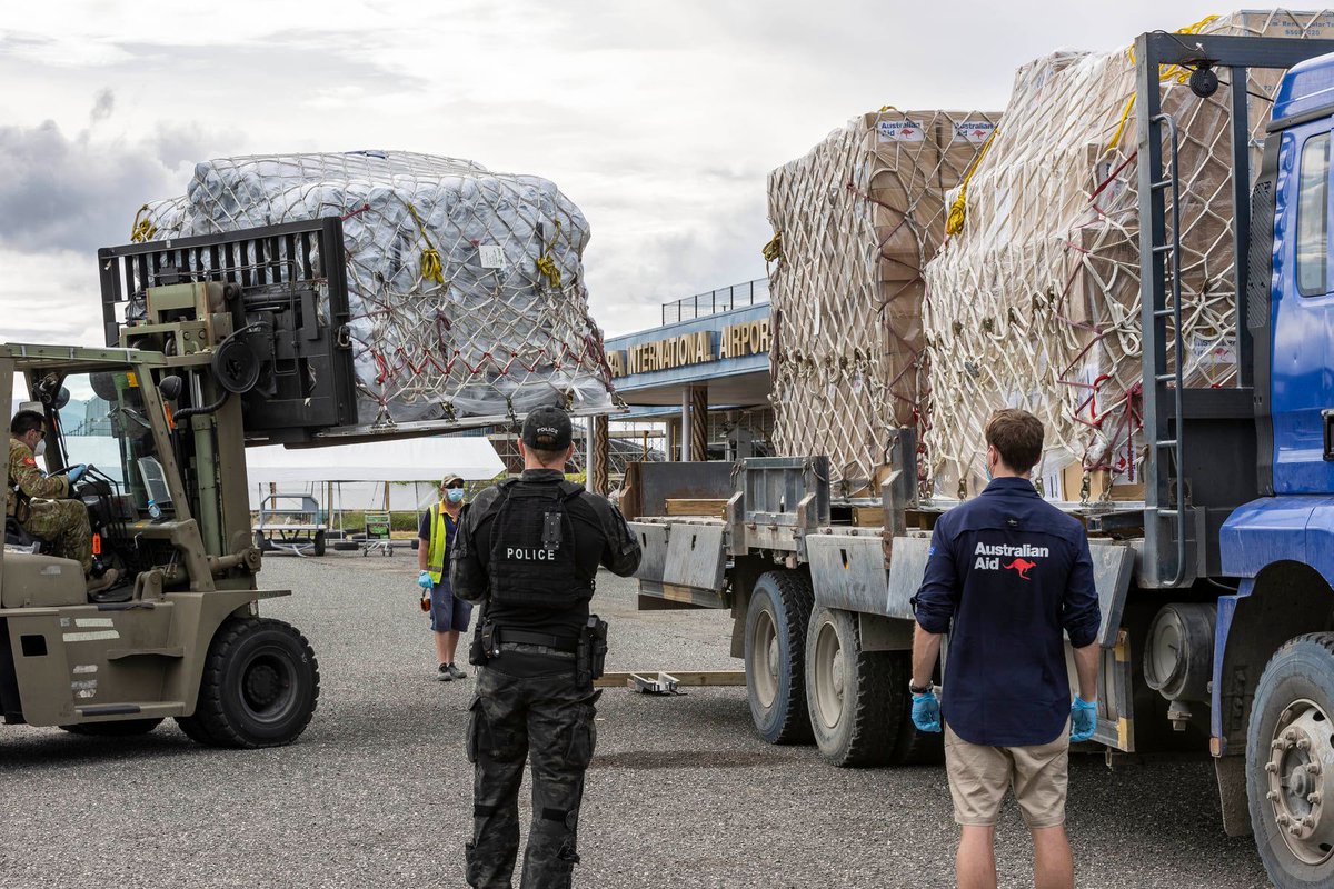 CardnoIntDev's tweet photo. As ๐ฆ๐บ responds to COVID-19 outbreaks in ๐ธ๐ง, our #ASIRF team is providing logistical support and delivering emergency food supplies and consumables for the National Referral Hospital and National Health Emergency Operations Centre. ๐ธ CPL Jarrod McAneney https://t.co/253QbtgG4b