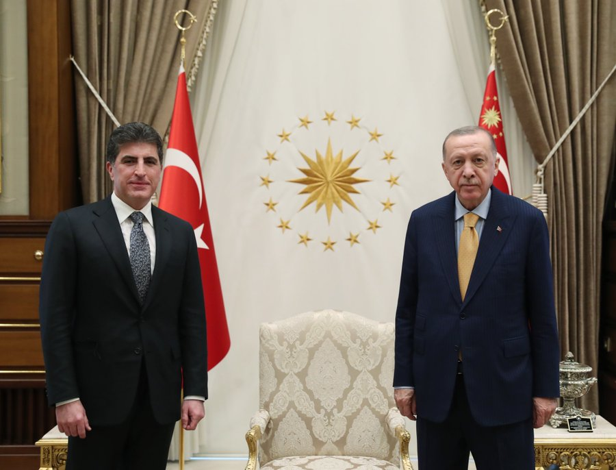 RSeed13's tweet photo. This filthy thief @IKRPresident once again-without shame without honor without dignity-bootlicking the chief-Turk-ISIS-Monster Erdogan while his Turk-ISIS brutes bomb, murder, rape, burn, gas innocent Kurds everywhere.

Like thanking Saddam in the midst of the #Halapja! https://t.co/4dPRsvoypn