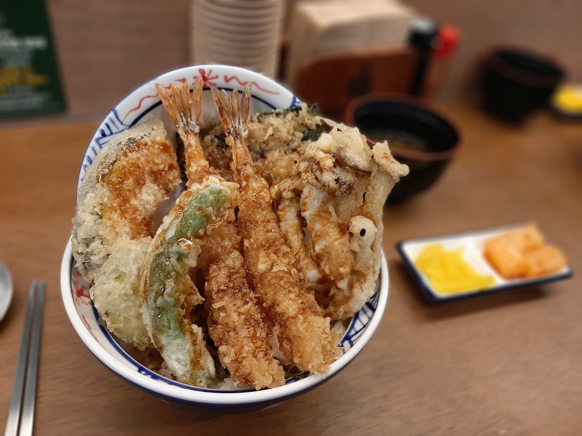 ppase__'s tweet image. 텐동을 먹어봤습니다...맛있더군요 또 먹고싶다