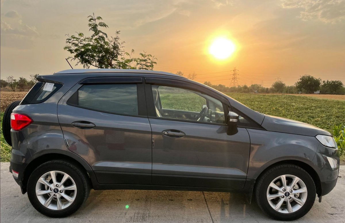 FordIndia's tweet image. Celebrating @manpreetj_ ’s  #FordMoment with his Ford EcoSport this #ThrowbackThursday