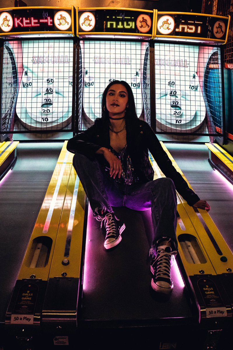 margefergs's tweet photo. Ski Ball ✨ 

Photographer: maddisenvmedia 
Stylist: s.elopre
Model: malayareyn https://t.co/T2HfUOinNl
