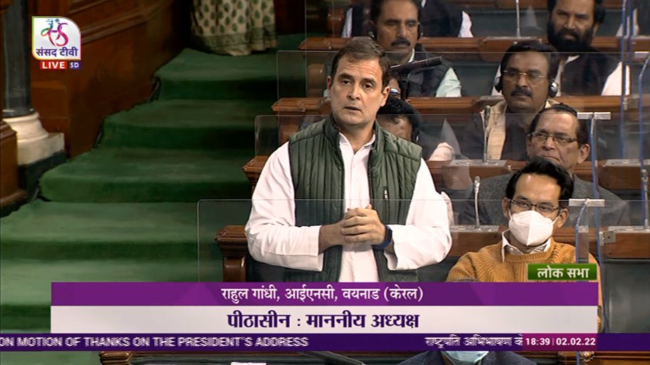 milinddeora's tweet photo. “UPA pulled 27 crore (270 million) people out of poverty in 10 years.
NDA pushed 23 crore (230 million) people back into poverty”
@RahulGandhi https://t.co/D5sHJRmgjn