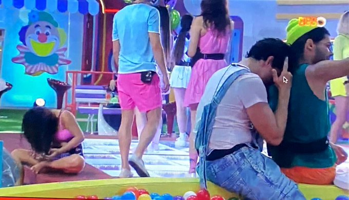 Se n&atilde;o agora Depois n&atilde;o importa Por voc&ecirc; Posso esperar&hellip;.  HAHAHAHAHAHAHAHAHAH E maria segue esperando<a href="/tag/bbb22"class="tags"><span>#bbb22</span></a>