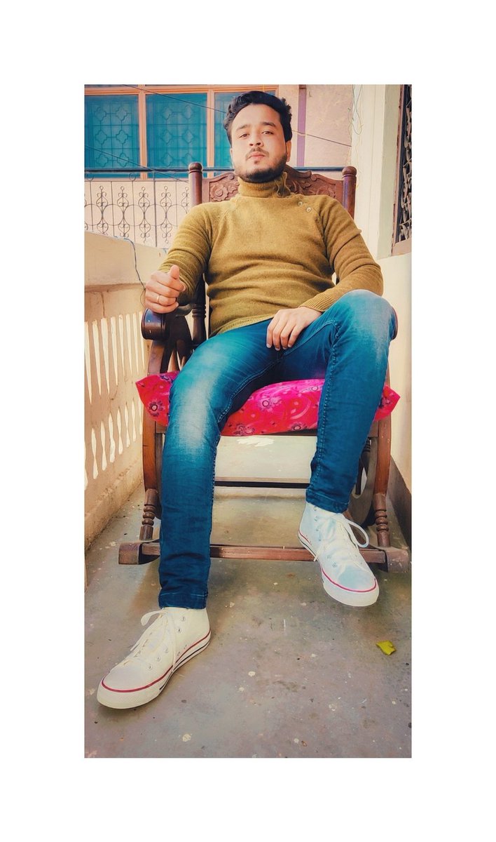 lsafkhan1's tweet photo. 'pathan' a brandname that everyone wants but can't afford it.! ♥️🥂
#Pathan #me #eloquent https://t.co/456xKxUZ53