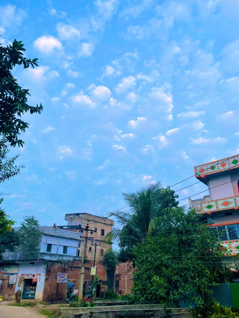 Somyadeep_'s tweet photo. Beautiful Morning Today☘️🌞.. This is looking beautiful but the air we all are breathing is not that good here. The AQI (Air Quality Index) of Jehanabad is 255 (appx.) that’s very poor which slowly effects our health., The good Air Quality Index should be (1-50). Think About it!! https://t.co/Erk48eb4db