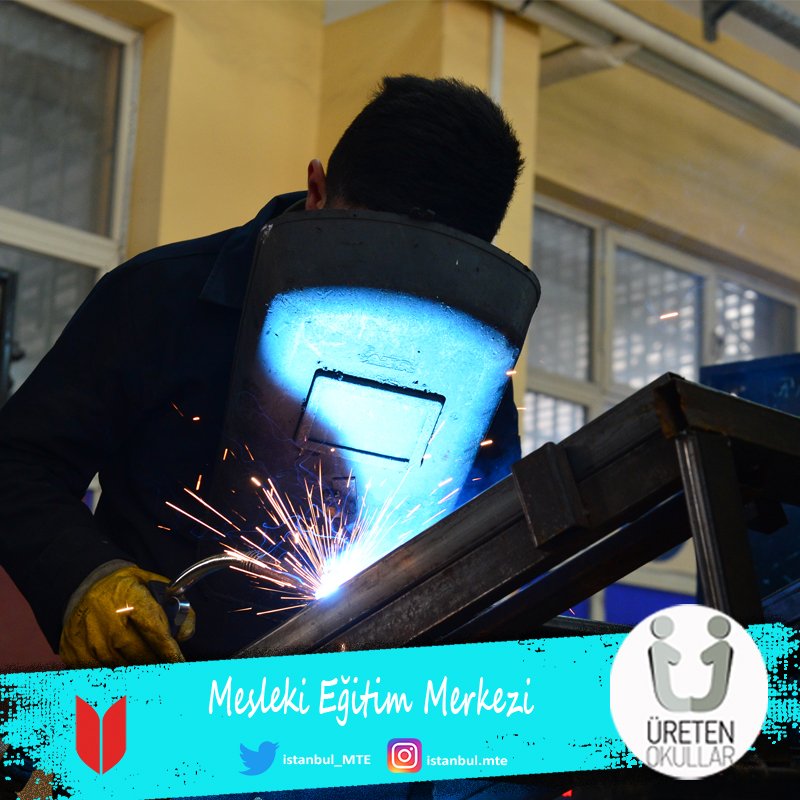 istanbul_MTE's tweet photo. 📢🗓Mesleki Eğitim Merkezleri Programına, sene kaybetmeden mezun olabilme hakkı kazanmanız için son 2 gün❗
@memleventyazici @ZekineDayolu @istanbulilmem @MeslegimHayatim  @istsanayiodasi @itokurumsal @MUSIAD @istesob @Turob https://t.co/lbGDG3nO3N