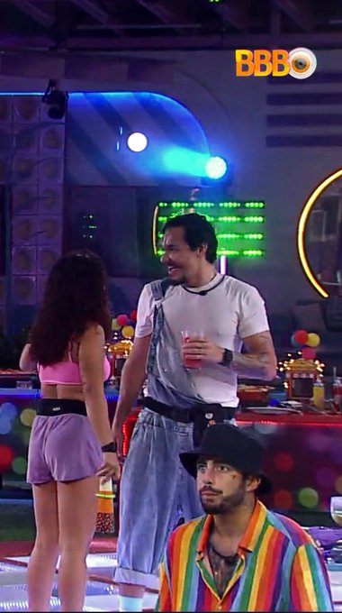 Maria intimando o Eli a comer antes de dormir.  E eu to s&oacute;  Scooby 👁 👄 👁    #BBB22 https://t.co/L7DH<a href="/tag/bbb22"class="tags"><span>#bbb22</span></a>