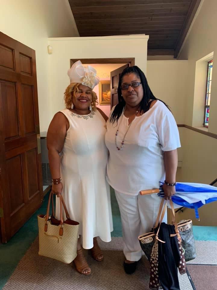 MomoftheAjs's tweet photo. HAPPY HEAVENLY BIRTHDAY TO MY MOMMY!!! My FAVORITE LADY 🤞🏾🤞🏾🤞🏾 today it’s yo birthday! It’s a National Holiday!!! Saturday I’m celebrating you! But I do that daily. I love you mommy I miss you 😘 it’s ok jto finally meet me in my dreams 🙏🏽 https://t.co/xFynJOog80