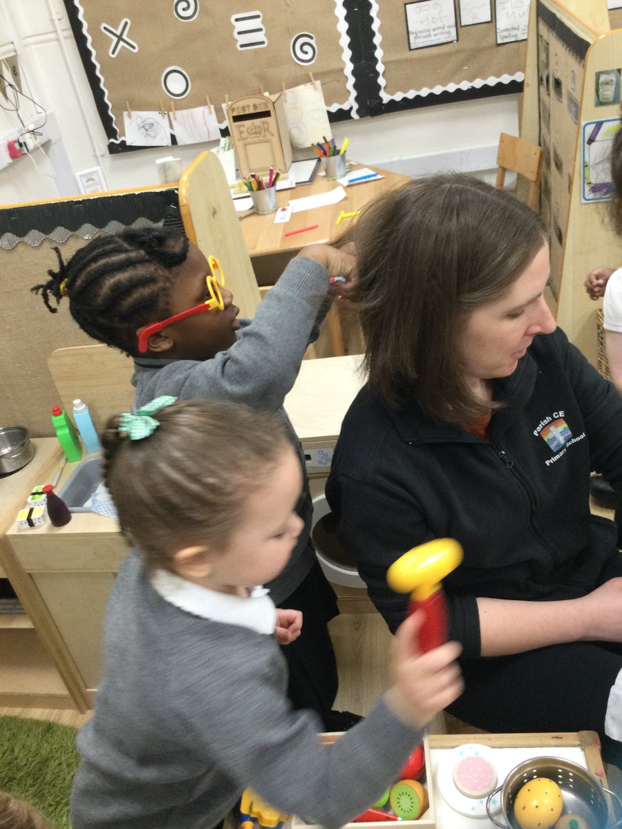 MrsHighcock's tweet photo. Following the @annaephgrave workshop where she talked about levels of engagement , I looked through some pictures to see if I could see this in action in Nursery… #levelsofengagement #leuvenscales #eyhubsummit2022 https://t.co/SV2PVTp8gv