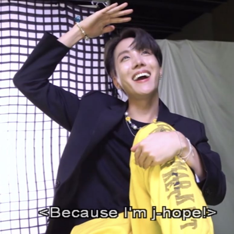 jhopefolder's tweet photo. because i’m j-hope ♡ https://t.co/hoTzmgujRW