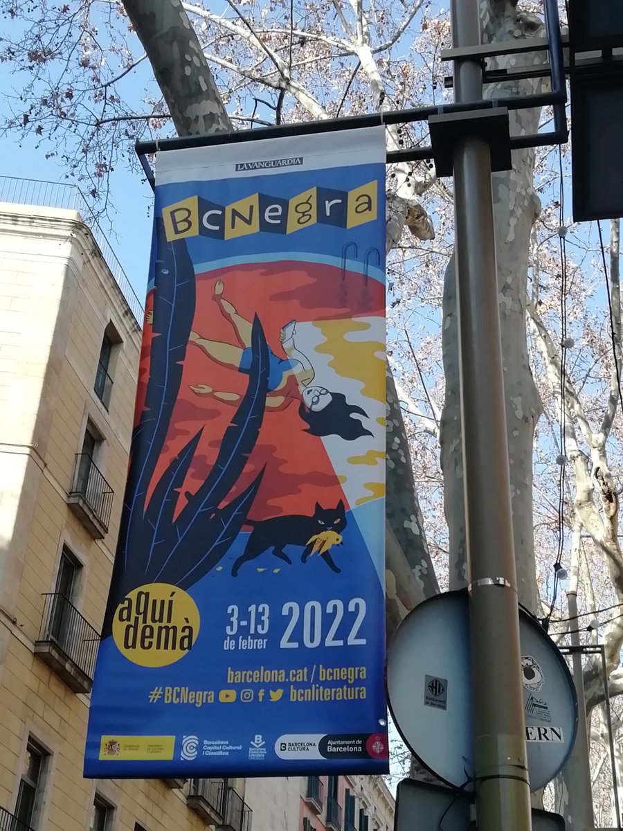 Llenguajocs's tweet image. 📢📢#dijocs! Avui en comença una nova edició. I nosaltres busquem obres literàries el títol de les quals contingui el nom d&apos;un color. Per exemple, &apos;La verda és porta&apos;, de @2dabril, o &apos;Blau&apos;, d&apos;#assumguardiola. Quantes en coneixeu?