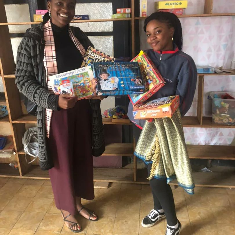 KatKazad's tweet photo. Mbanza-Ngungu : Vsite de la Ludothèque créée par l'organisation Wake UP youth et la bibliothèque. Merci Boaz, Furaha et Joseph du travail que vous faites pour améliorer votre communauté et donner des espaces d'épanouissement pour les jeunes. 
#youth #leadership #education https://t.co/yEO29WFKyl