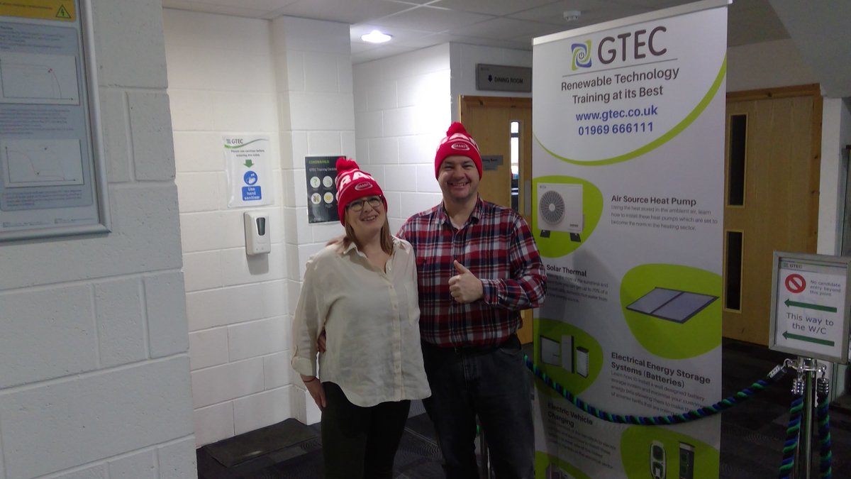 myGrantUK's tweet photo. Griff and Tracey loving our hats at GTEC Training Centre, Hawes! @gtectraining #Snapthathat https://t.co/RLWu2KMySl