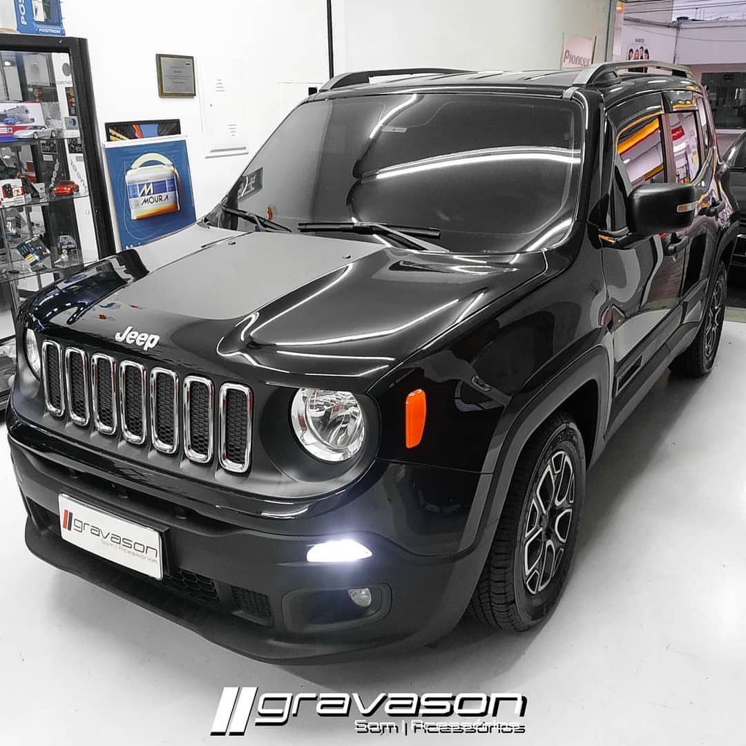 🔉Gravason 50 anos de som e acessórios automotivos on X: 🚗Jeep Renegade⁣⁣  ✔️Envelopamento do teto, aerofólio e colunas em Gloss Black Piano⁣⁣  #jeeprenegade #envelopamento #automotivo #carros #gravason #somautomotivo   / X