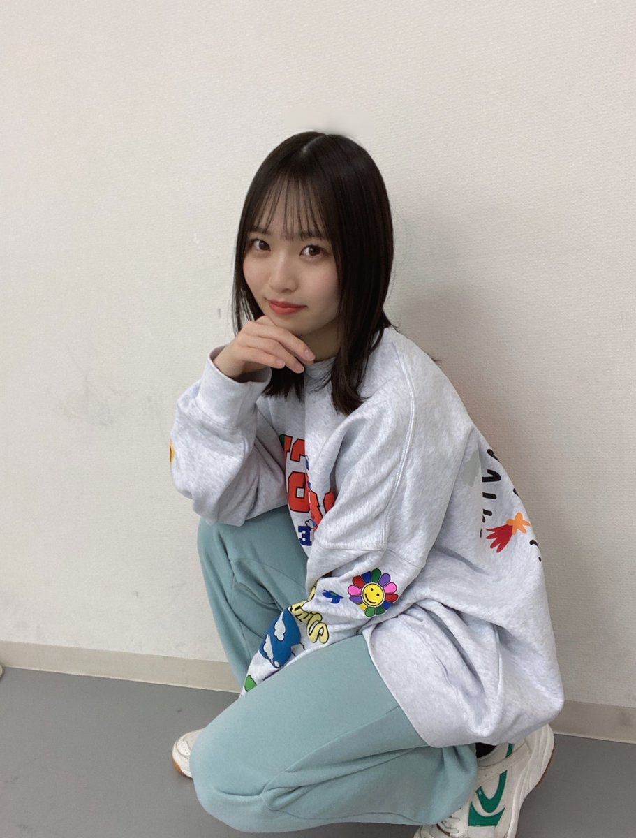 じおんから借りた服かわじぃ🗯🎐