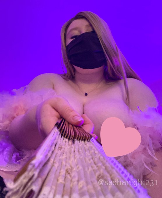 It's me again! All pretty in pink.😘(Check out my OF to see the uncensored versions.)  #Adultwork #sellingcontent<a href="/tag/bbw"class="tags"><span>#bbw</span></a><a href="/tag/customclips"class="tags"><span>#customclips</span></a><a href="/tag/adultwork"class="tags"><span>#adultwork</span></a><a href="/tag/nsfw"class="tags"><span>#nsfw</span></a><a href="/tag/thickthighs"class="tags"><span>#thickthighs</span></a>