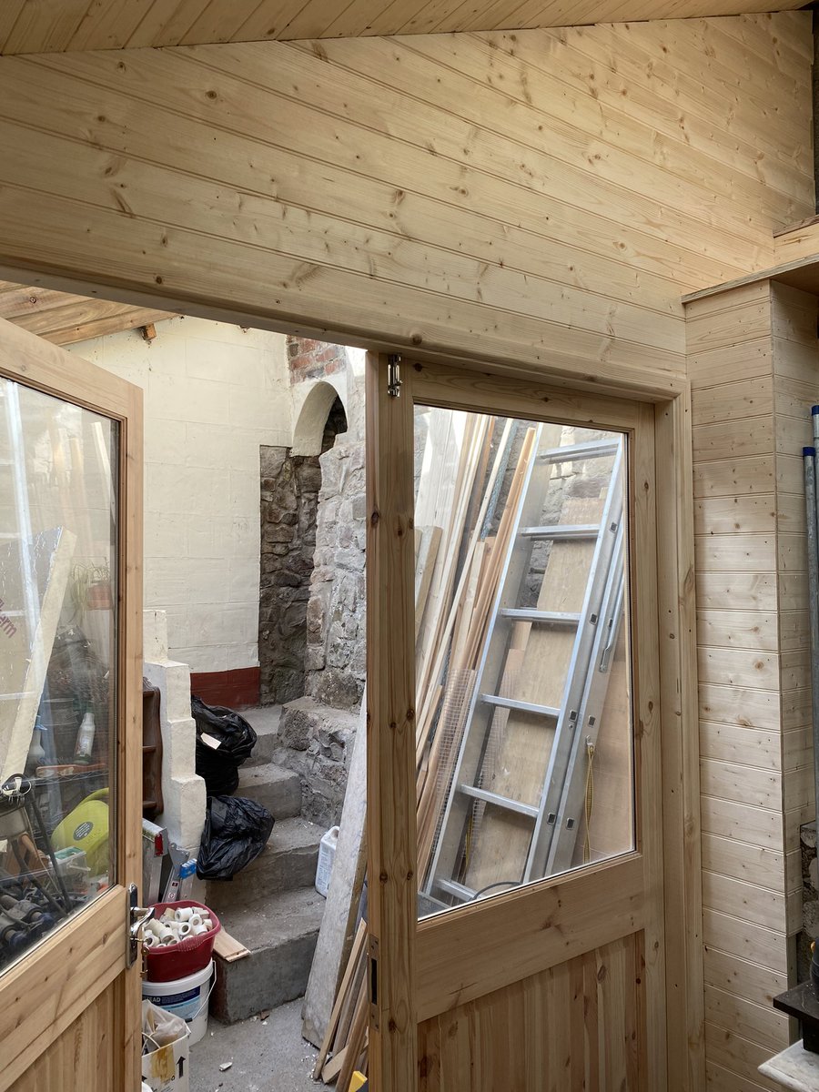 New studio is coming along nicely, caught a little sunshine with my cuppa ☕️#home #Imbolc #returning #artist #Monmouthshire