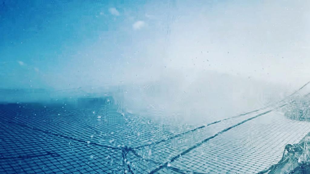 Hola a todos. Después de dos días de escala, antes del estrecho de Le Maire, en Tierra del Fuego, nos hemos dispuesto a atacar el paso de Cabo de Hornos. Las condiciones no son las mejores. Tuvimos bastantes problemas para poder pasar la punta, pero al final lo hemos conseguido.