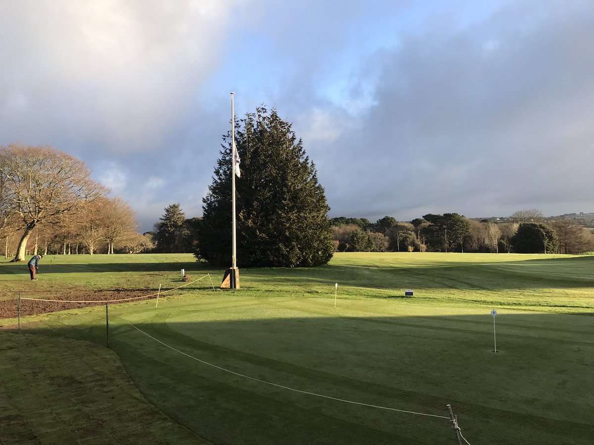 TruroGolfClub's tweet photo. A beautiful February day (don’t say that often!). Truro Golf Club is in great condition &amp; membership opportunities are available. Subscription year starts 1st April with a rate of £668 all in. No joining fee or waiting list.  Contact office@trurogolfclub.co.uk for full details. https://t.co/4FI8h2vDd6