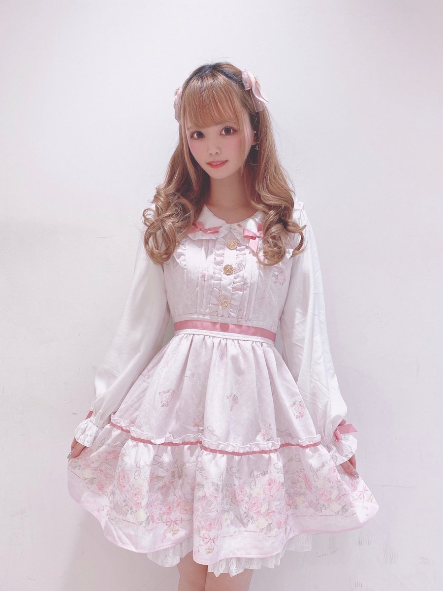 LIZ LISA on X: LIZ LISA on X: